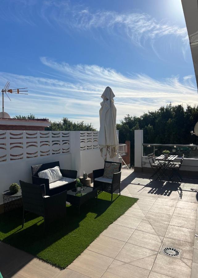 Casa Carmen Atico Primera Linea De Playa Málaga Exteriör bild